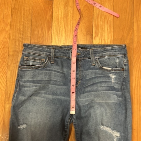 Joe’s womens skinny distressed jeans size 29. - Picture 5 of 8